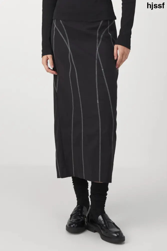 Acura Skirt - Skirts