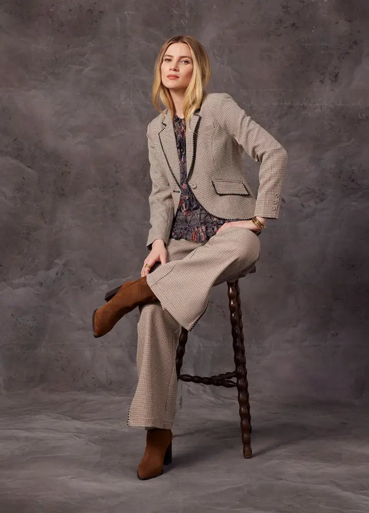 Agatha Jacket | Tan Houndstooth - Blazers
