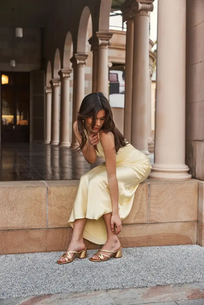 Petra Heel | Champagne - Heels & Wedges